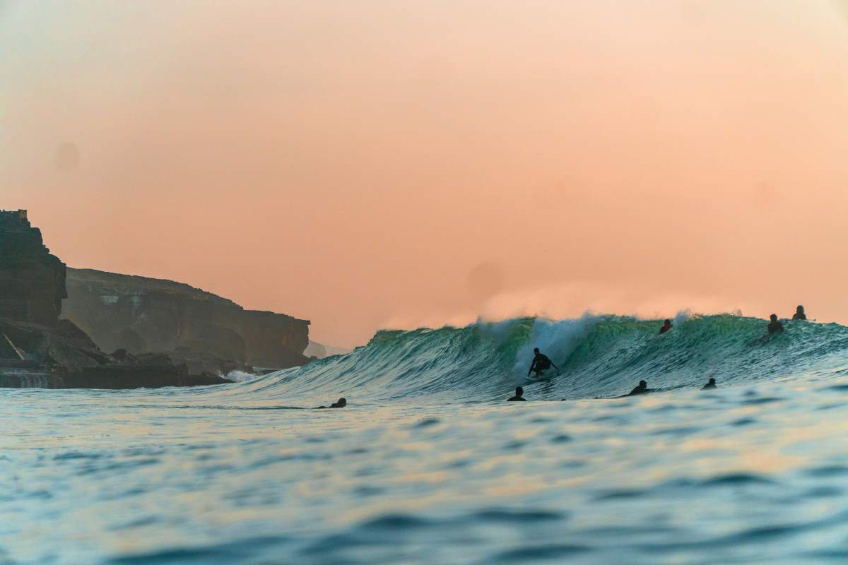 Ericeira har perfekte bølger for surfing. Foto: Jarno Colijn/Unsplash